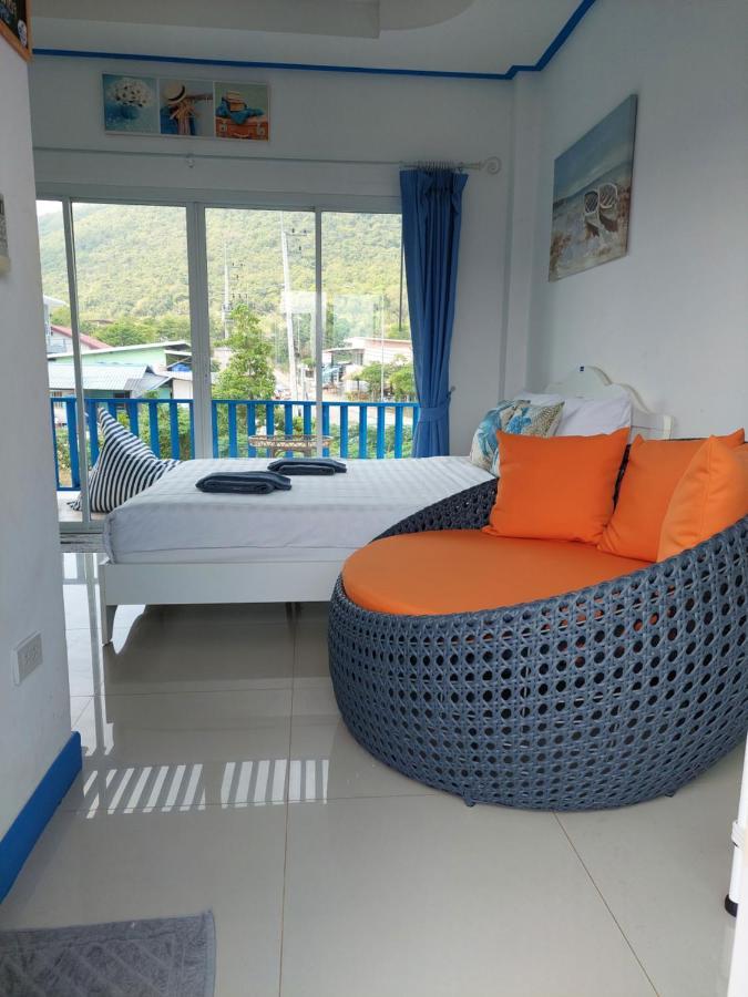 Blue Sky Koh Larn Resort Экстерьер фото