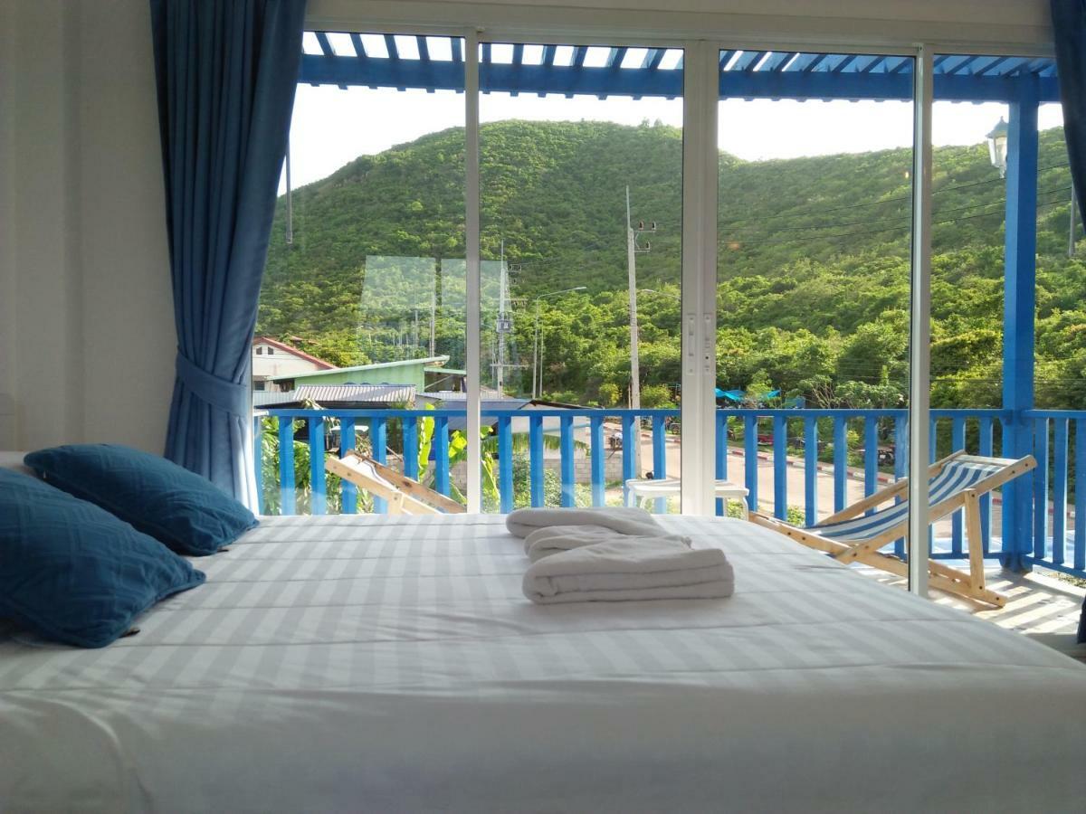 Blue Sky Koh Larn Resort Экстерьер фото