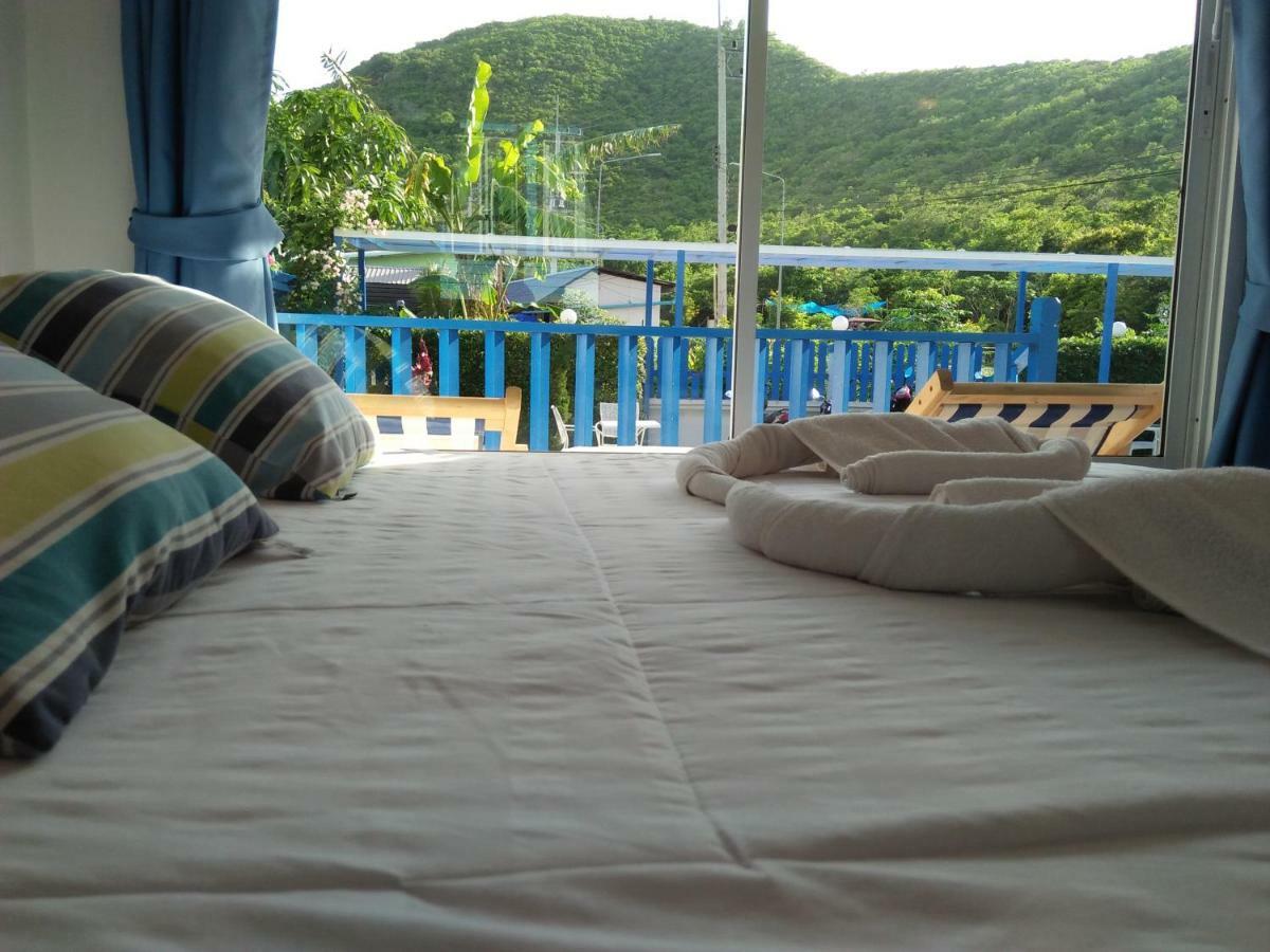 Blue Sky Koh Larn Resort Экстерьер фото
